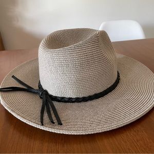 NWT CJLA grey & black Zumba Hat adjustable